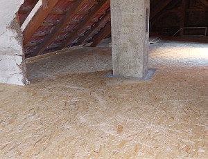 Zateplení stropu rodinného domu a zhotovení podlahového systému